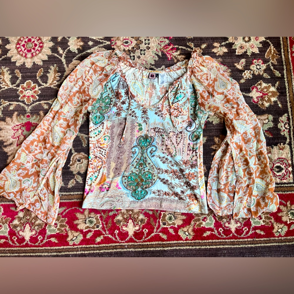 VTG Y2K beaded earth fairy bell sleeve romantic boho gypsy blouse •